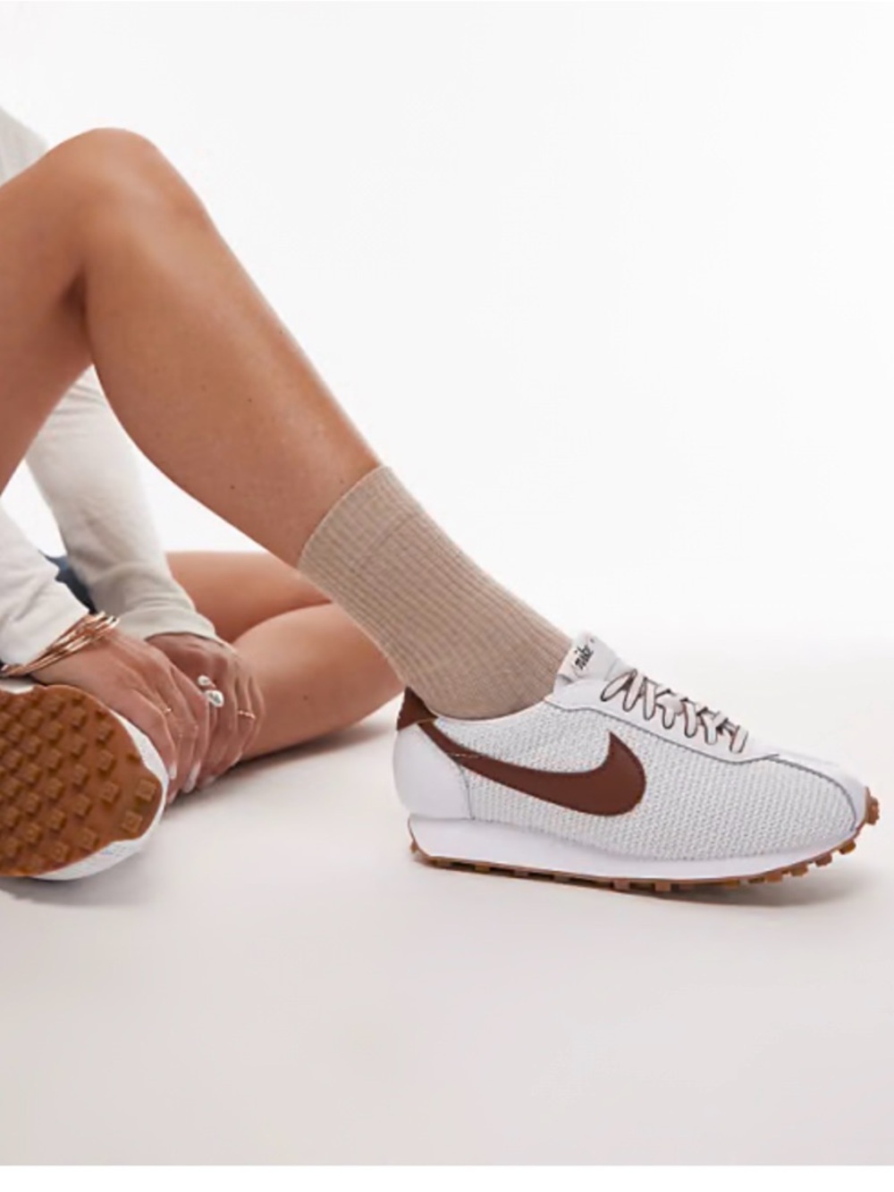 Nike LD-1000 sneakers in white & brown